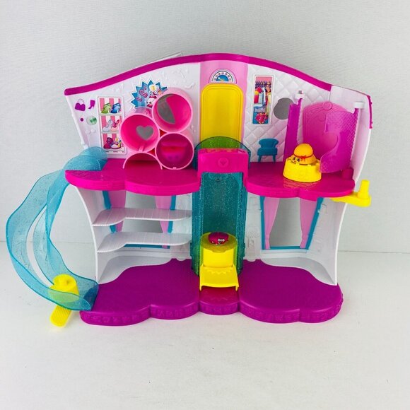 Shopkins Fashion Boutique Shop Push Up Elevator Store Shelves Pretend Playset - Picture 4 of 12